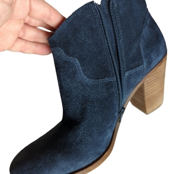 Lucky Brand Eller Blue Suede Boots Women's Size 12M - Picture 7 of 13